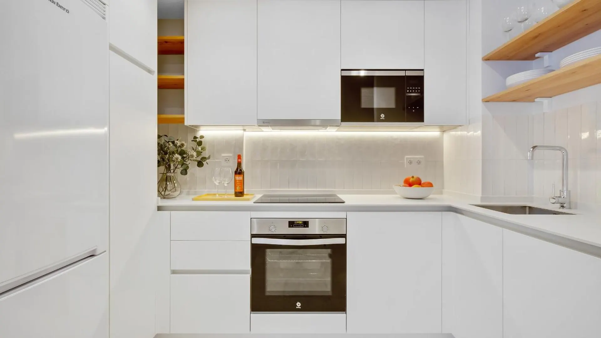 Santa Clara Modern & Exclusive Seafront Apartment Torremolinos