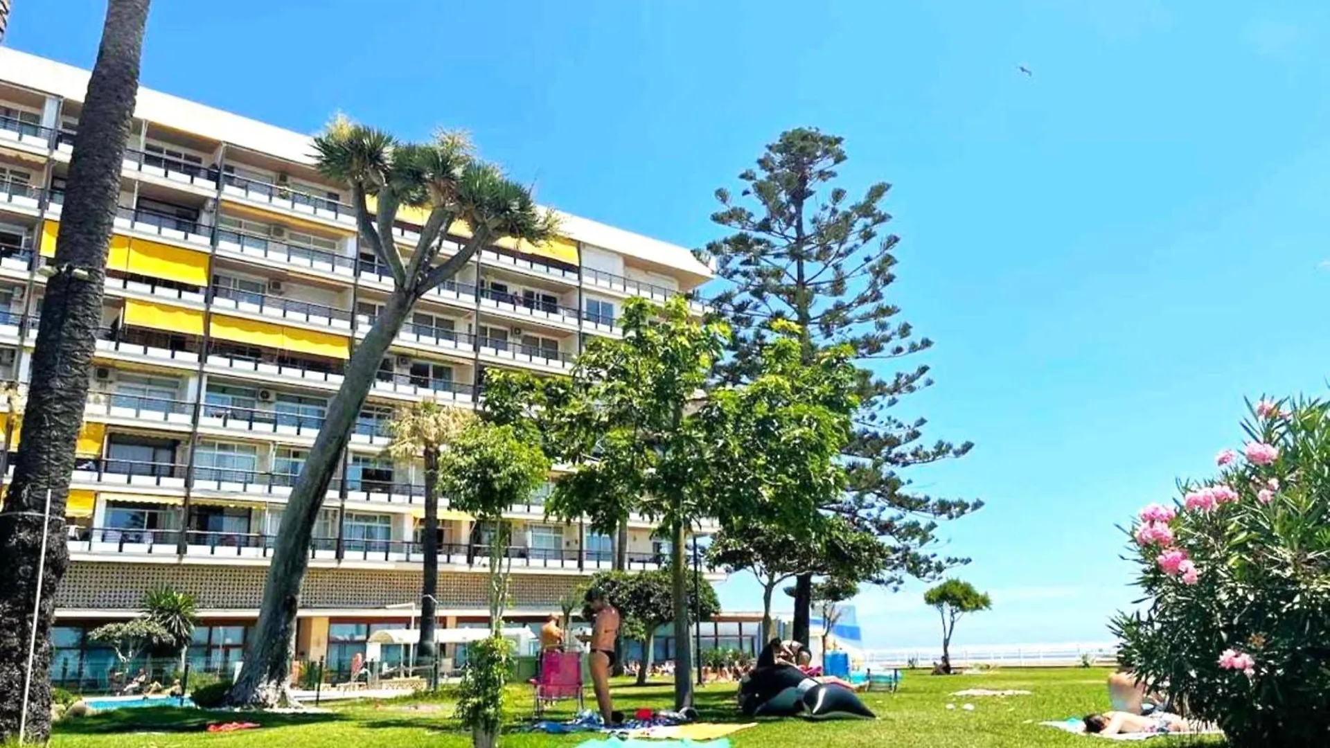 Santa Clara Modern & Exclusive Seafront Apartment Torremolinos 0*,
