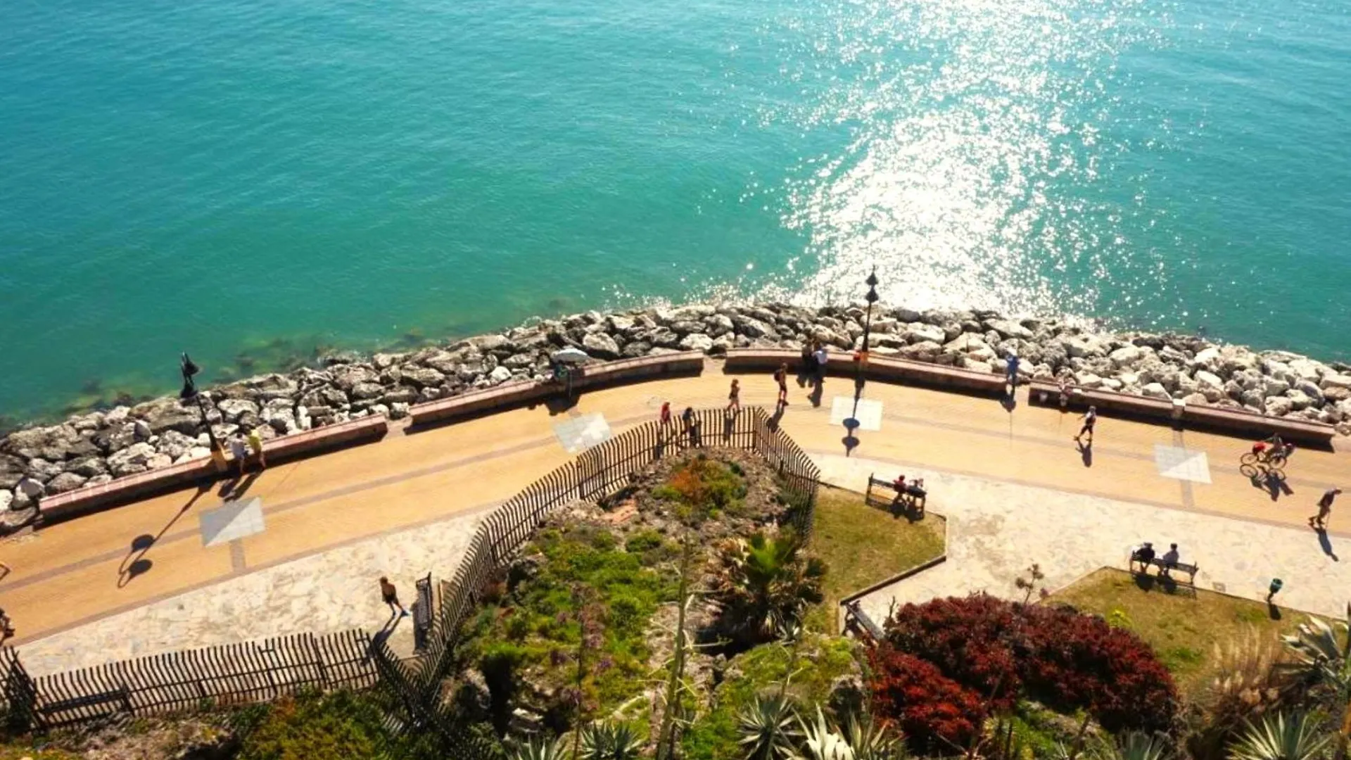 Santa Clara Modern & Exclusive Seafront Apartment Torremolinos